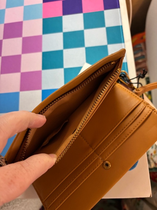 Steve Madden Mustard Yellow Leather Wristlet Wallet with SM Logo - Picture 4 of 4